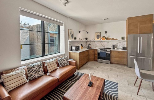 Society Hill Apartamento | Luxury 1BD | 1 Bed | South St