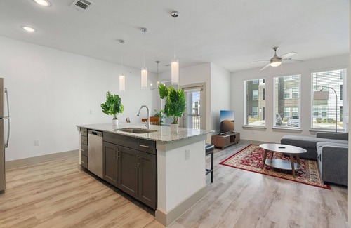 Stony Ridge North Apartamento | Luxury 1BD/1BA Near The Airport 3888
