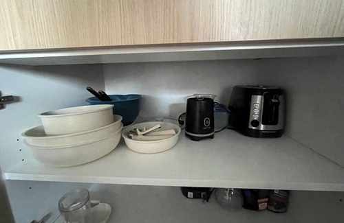 Dunning Apartamento | Luxury 1BD residence w/parking. Gated and safe. 15 mins from O’Hara