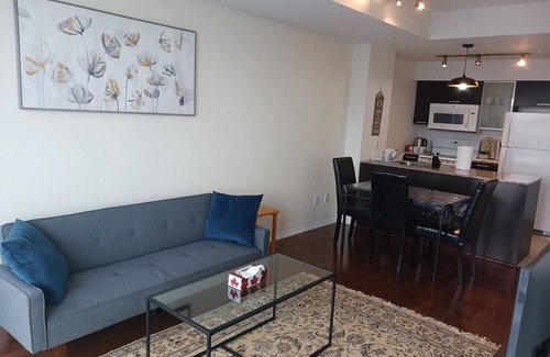 Bay Cloverhill Condominio | Luxury 1bedroom condo apartment in downtown Toronto