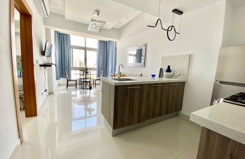 Serralles Condominio | Luxury 1br , Pool, Gym, Close Agora Mall
