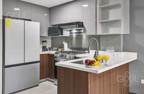 Santa Tecla Apartamento | Luxury 2 A/C Bedroom condo in Santa Tecla