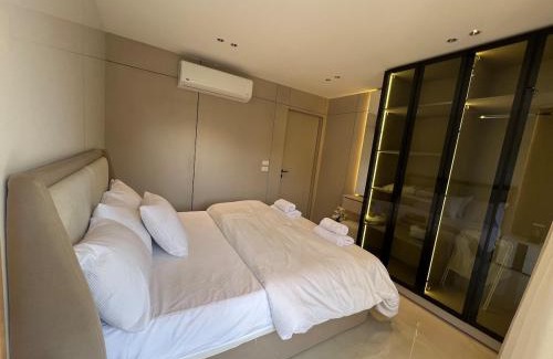 Agouza Apartamento | Luxury 2-BDR Hotel Apartment - Garden View - F