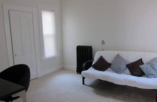 Ward Two Casa | Luxury 2 bds/2 bths between Harvard and MIT
