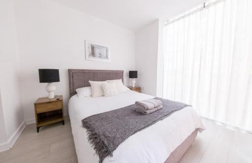 Birmingham City Centre Apartamento | Luxury 2 Bed 2 Bath Apartment With Balcony, Fast Wifi In Birmingham City Centre