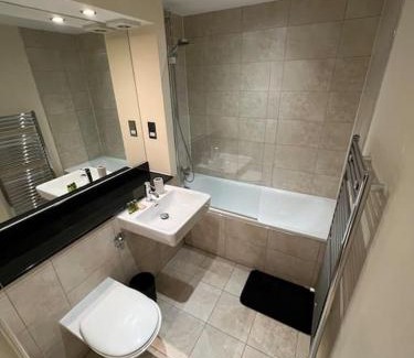 Bedford Apartamento | Luxury 2 bed apartment in the heart of Bedford - Free Parking & Free WIFI