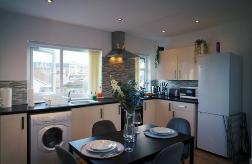 Pontcanna Apartamento | Luxury 2 Bed City Centre Duplex Apartment
