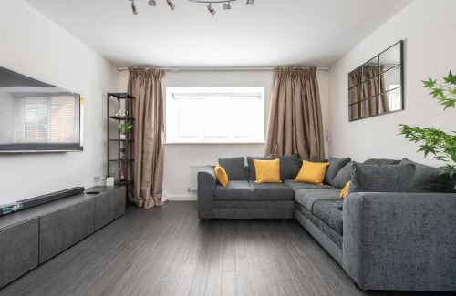 Stone Apartamento | Luxury 2 bed house in Dartford, United Kingdom