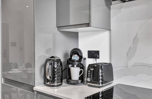 North Finchley Apartamento | Luxury 2 Bedroom 1 Bathroom Apartment | 30 Mins Central London