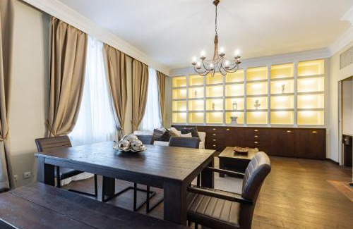 Funfhaus Apartamento | Luxury 2 bedroom apartment with king-size beds