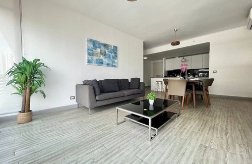 San Francisco Apartamento | Apto de lujo 2 hab, parking y piscina
