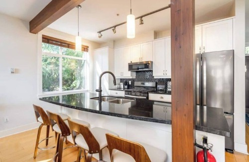 Regional District of Nanaimo Condominio | Luxury 2 bedroom condo next to Rathtrevor Park, amazing ocean views.