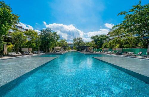 Playacar Casa | Luxury 2 Bedroom Condo - Infinity Pool at AWA Residences in Playacar, AWA 107