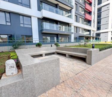 Nairobi West Apartamento | Luxury 2 Bedroom Near Airport Mall Hotels Expressway With Backup Power