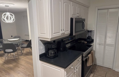 Cary Casa | Luxury 2-bedroom townhome in the Heart of Cary offering WiFi, AC in Unit .