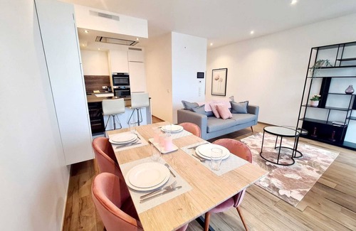 Gasperich Apartamento | Luxury 2 bedrooms with Parking&Terrace