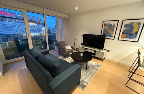 Shepherd's Bush Apartamento | Luxury 2 Beds Apartment in White city