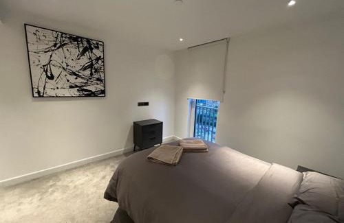 Shepherd's Bush Apartamento | Luxury 2 Beds Apartment in White city