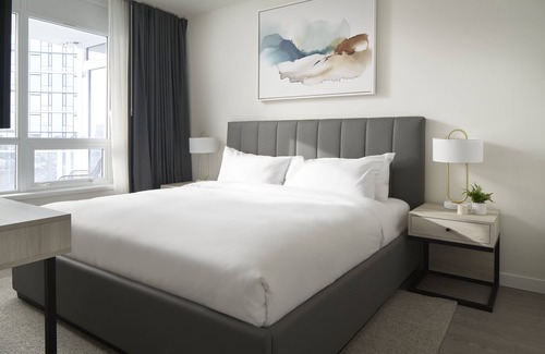 Belltown Hotel | Luxury 2-BR ADA Suite w/ Pools, Gym, Gourmet Kitchen & Prime Seattle Location!