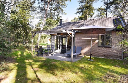 Nieuw-Milligen Casa | Luxury 2-person bungalow in the holiday park Landal Rabbit Hill