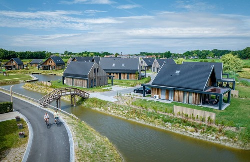 Witmarsum Casa | Luxury 2-person residence in the holiday park Landal Elfstedenhart