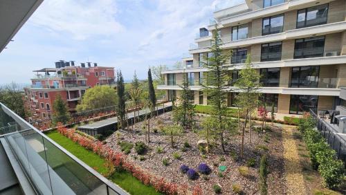 Saints Constantine and Helena Apartamento | Luxury 2 Room Flat Free Parking, Pool and WiFi