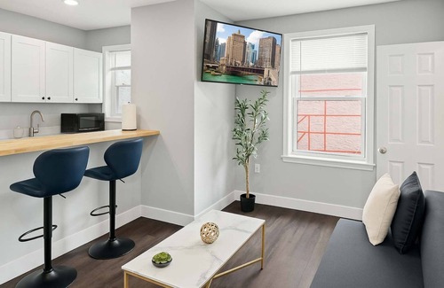 Southwark Apartamento | Luxury 2BD | 3 Beds | Queens Village