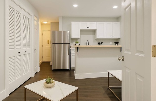 Southwark Apartamento | Luxury 2BD | 3 Beds | Queens Village