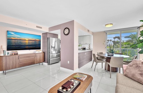 Bay Harbor Islands Apartamento | Luxury 2BDR/2BTH Kosher Waterfront Apartment – Bay Harbor Islands, Miami