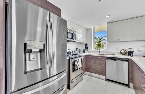 Bay Harbor Islands Apartamento | Luxury 2BDR/2BTH Kosher Waterfront Apartment – Bay Harbor Islands, Miami