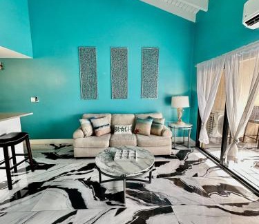 Red Hook Casa | Luxury 2bed 2bath Condo In Downtown Red Hook