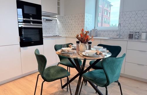 Coombe Hill Apartamento | Luxury 2Bed Flat with Gym, Cinema and Games Room in Wimbledon London