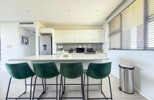 Hillhead Apartamento | Luxury 2Bedroom Apart with Ocean & Forest Views
