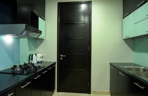 Karet Condominio | Luxury 2BR at The Empyreal Condominium Epicentrum Apartment