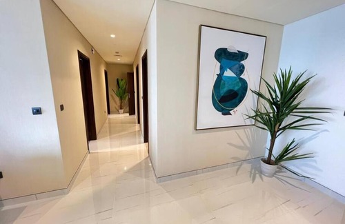 Dubai Media City Apartamento | Luxury 2BR Avani Palm View Apt
