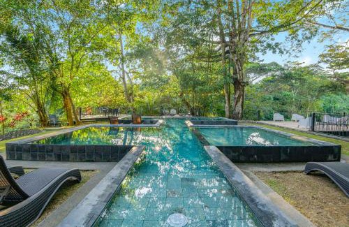 Parrita Apartamento | Luxury 2BR condo in Nautilus, Místico