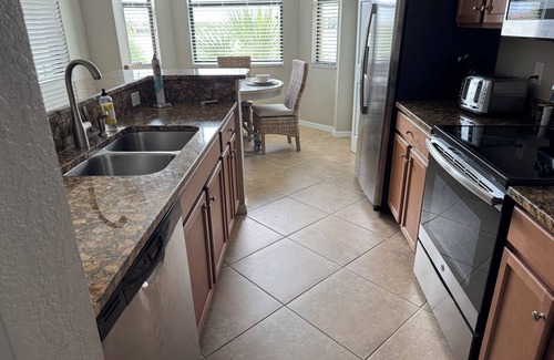 Naples Condominio | Luxury 2BR Condo Stunning View & 5-Star Bonita National Amenities & Golf
