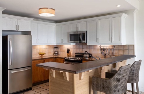 Frigate Bay Apartamento | Luxury 2BR Villa + 1 King and 2 Queen Bed Ocean View