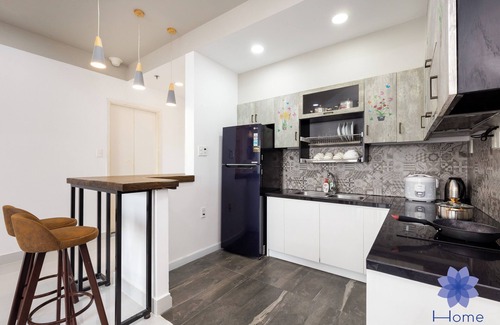 Phu Nhuan Casa | Luxury 2Brs Apt w/Pool View, Free Gym & Pool