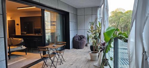 Haifa Apartamento | Luxury 3&4 Bedroom new apartments - close to the Beach & Bahai Gardens