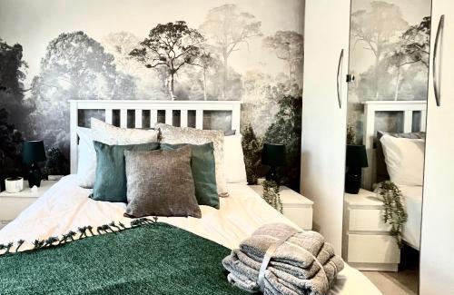 Fifield Casa | Luxury 3 Bed Detached Home In Windsor