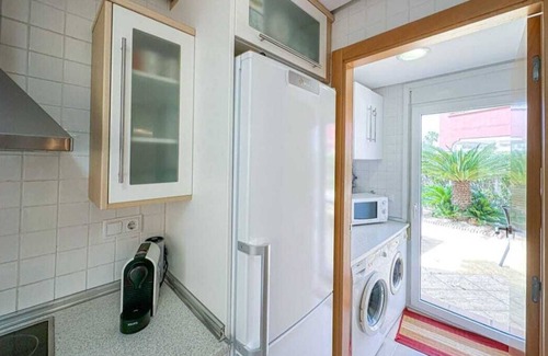 Torre-Pacheco Casa | Luxury 3 Bed front line Villa, Villa con Vista, 2 minute walk to 5 star Hotel!