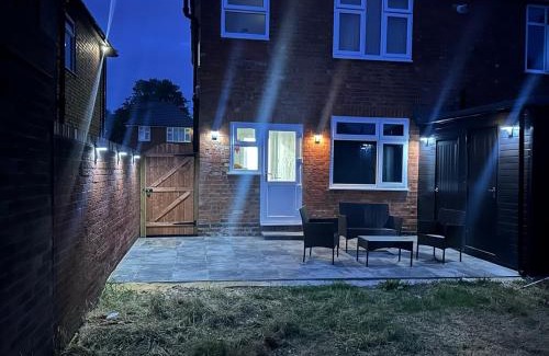 Oadby Casa | Luxury 3-Bed house in Leicester