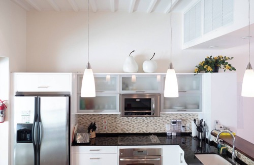 Halcyon Heights Casa | Luxury 3-bed Villa, St James, Near Beach & Gym