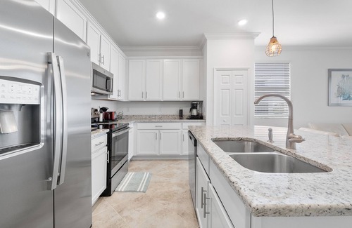 Biggar Apartamento | Luxury 3-Bedroom Condo in Babcock Ranch: Your Oasis of Tranquility