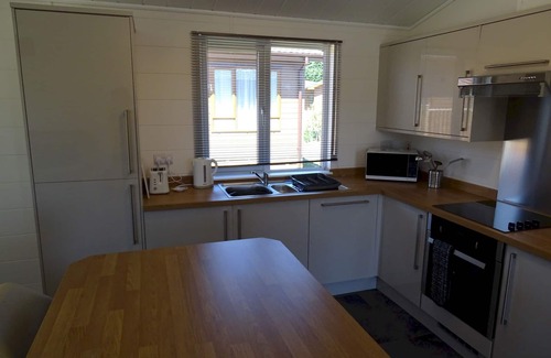 King's Lynn Casa | Three Bedroom Lodge 4