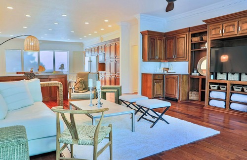 McAlester Casa | Luxury 3-Bedroom Home on Golf-Course in McAlester