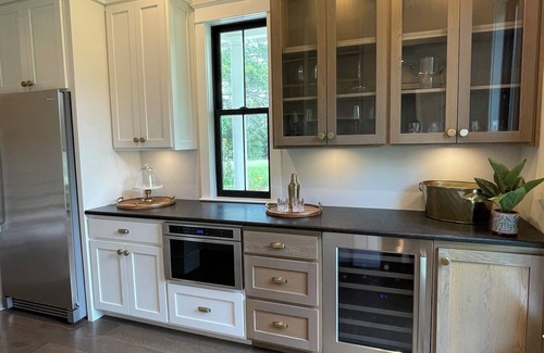 Cedar Creek Casa | Luxury 3 bedroom house-25 mins from Austin-Bergstrom International Airport