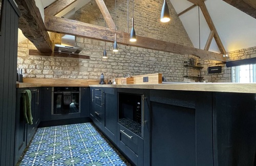 Stamford Apartamento | Luxury 3 Bedroom Loft Apartment - Central Stamford