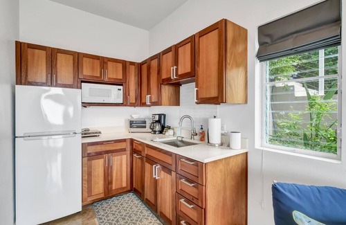 Monte Villa | Luxury 3 Bedroom + Private Pool + Breathtaking Ocean Views + Concierge Services!